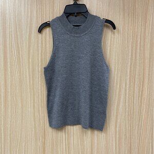 Express Gray Sleeveless Sweater size small